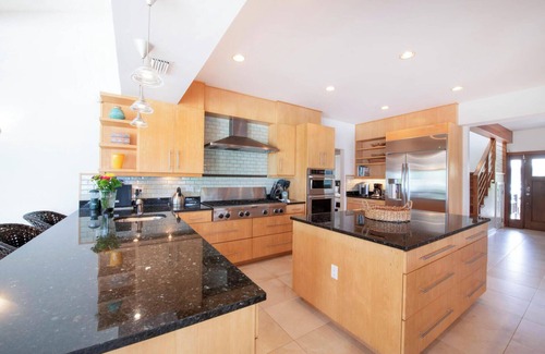 Rum Point House | Tarasand: Modern Seaside Villa w/Elegant Interiors & Barefoot Beach