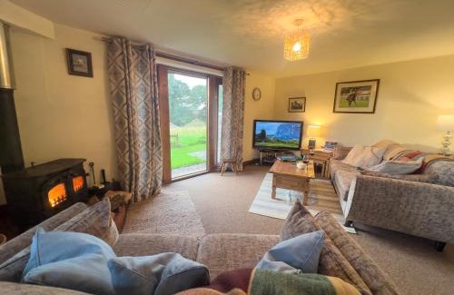 Farlam Apartment | Tarnside Cottages