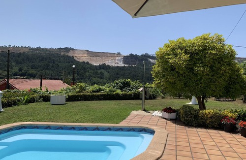 Santiago de Compostela Historic Centre House | Tarrío House with Pool. (Santiago de Compostela)