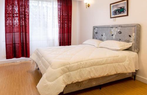Thompson Estate Apartment | Tarrow Apartment E1
