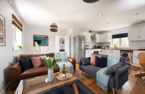 St. Buryan House | Tas Gwynn - a house that sleeps 4 guests in 2 bedrooms