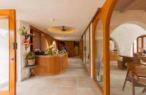 Koh Lan Resort | Tasana bar and luxury resort
