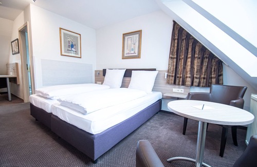 Backnang Bed & Breakfast | Taste Smart Hotel Backnang