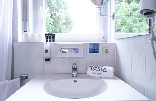 Backnang Bed & Breakfast | Taste Smart Hotel Backnang