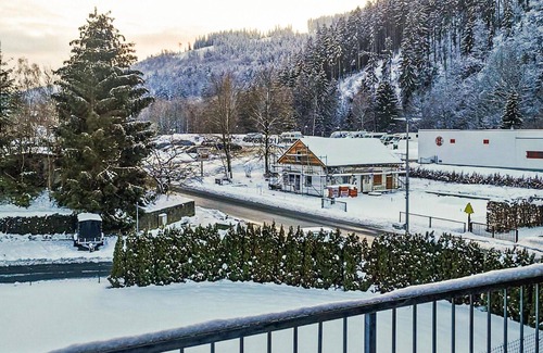 Lautenthal Apartment | Tasteful apartment with balcony.