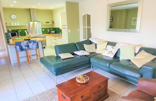 Cambieure Villa | Tasteful Villa in Cambieure with Private Heated Pool