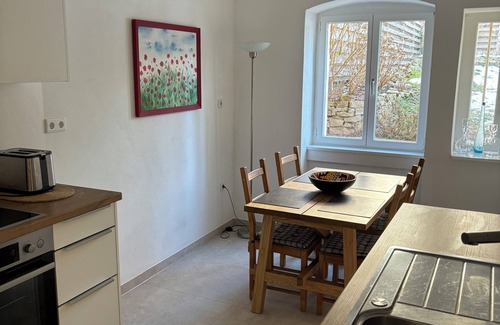 Lichterfelde Apartment | tastefully furnished & quiet apartment in West Lichterfelde