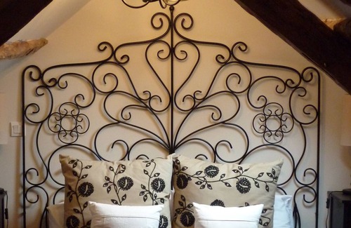 Caulnes Cottage | Tastefully refurbished gite, perfectly located to explore Brittany