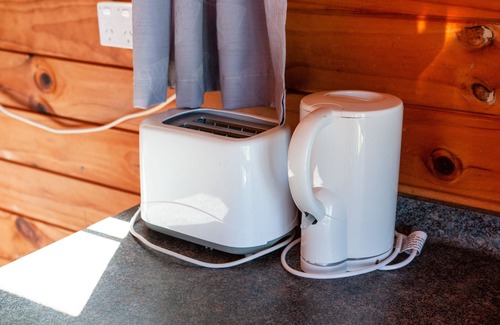 Pouawa RV Rental | Tatapouri Retreat - Glamping