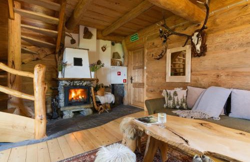Poronin Ski Chalet | TATRA COTTAGE góralski domek z kominkiem