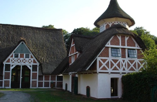 Cadenberge House | Taubenhof - Gut Cadenberge