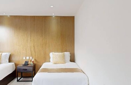 Apia Hotel | Tauese Seaview Hotel
