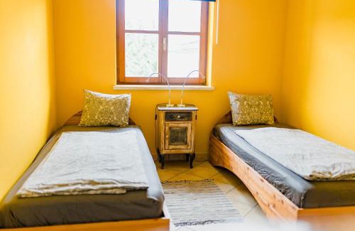 Sankt Koloman Apartment | Tauglerei Appartement Enzian in den Zauberbergen