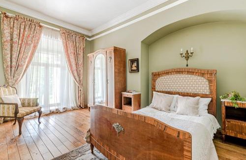 Taujenai Hotel | Taujėnų dvaro rūmai