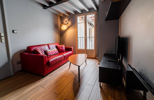 Toulouse City-Centre Apartment | Taur Street 6 Duplex ?plein Centre
