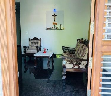 Adyar House | Tauro's Haven Homestay - Charming 3BHK, 4Bath Home