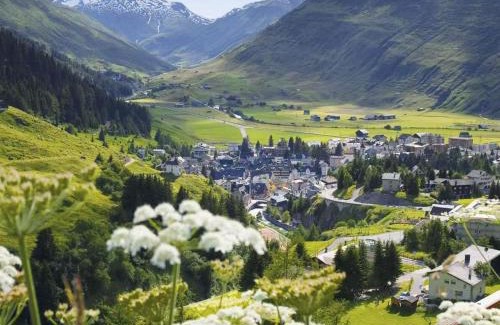 Andermatt Hotel | Taurus Tell Gasthaus Andermatt