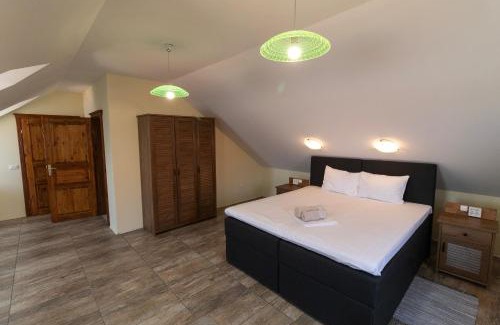 Sutivan Apartment | Taverna & Rooms