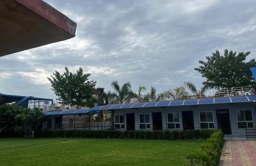 Bundi House | Tavisha Farms