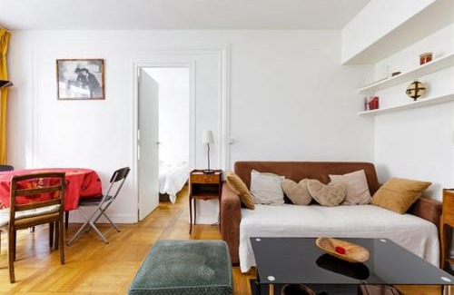 Dakar-Plateau Apartment | Tawfekh 221