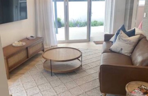 Mount Maunganui Apartment | Tay Street Apartment