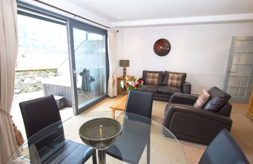 Kenmore Apartment | Taymouth Marina - Ben Hope