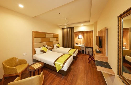 T Nagar Hotel | Taz Kamar Inn