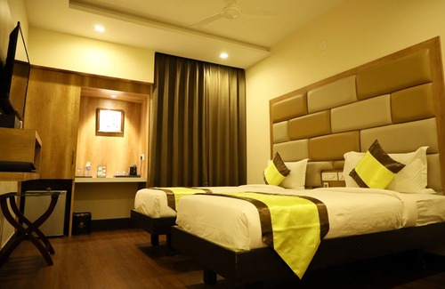 T Nagar Hotel | Taz Kamar Inn