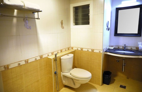 T Nagar Hotel | Taz Kamar Inn
