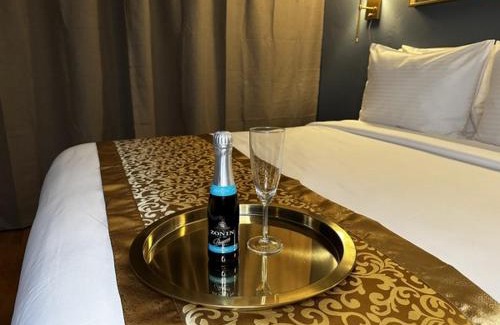 Overtown Hotel | TB Hotel Downtown Miami - Deluxe Queen Room