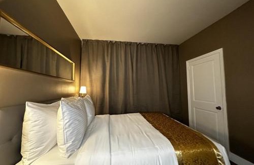 Overtown Hotel | TB Hotel Downtown Miami - Deluxe Room Accessible