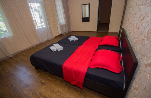 Tbilisi House | Tbili House offers rooms in Tbilisi City