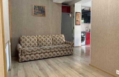 Saburtalo Apartment | Tbilisi Apartment Genatsvale