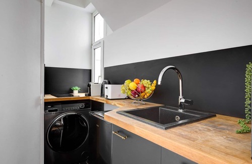 8th Arrondissement Apartment | TBS 104 - Superb flat on Avenue Champs-Elysées