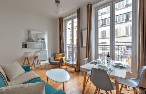 Quartier du Faubourg-Montmartre Apartment | TBS 195 - Nice suite in Faubourg Montmarte area