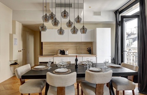 8th Arrondissement Apartment | TBS 241- Prestigious apartment Champs-Élysées
