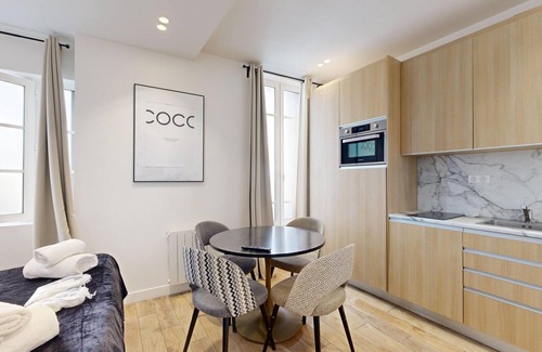 13th Arrondissement Apartment | TBS 27 - Charming and elegant studio