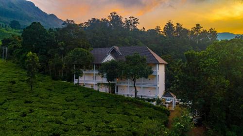 Chithirapuram Resort | Tea Harvester