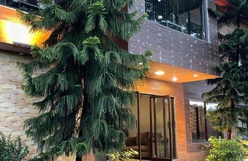 Neora Hotel | TEA RESORT SARASWATIPUR