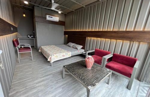 Sanganer Apartment | Tea & Tales Hibiscus