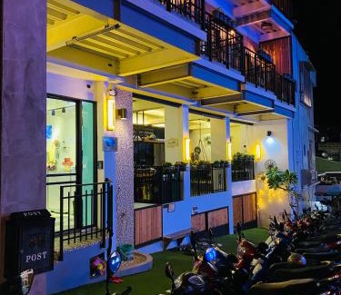 Xiaoliuqiu Bed & Breakfast | Teacher Cai Homeestay