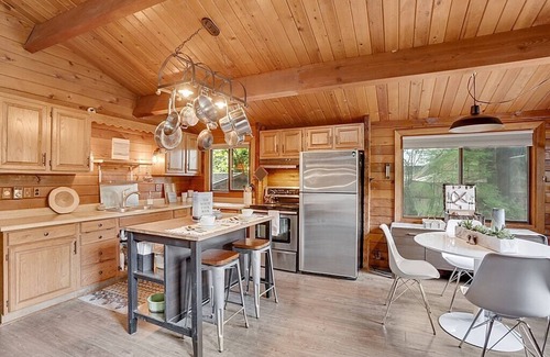 Gold Bar Cabin | Teague's Cabin on the River
