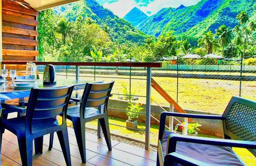Taiarapu-Ouest Apartment | Teahupo'o Lodge Tahiti - Studio Tropical - climatisé - entre randonnées et activités nautiques