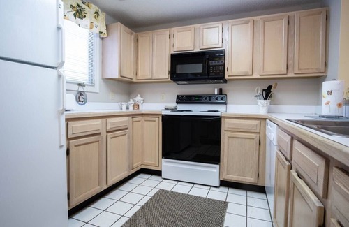 North Myrtle Beach Condo | Teal Lake 2323 Summar