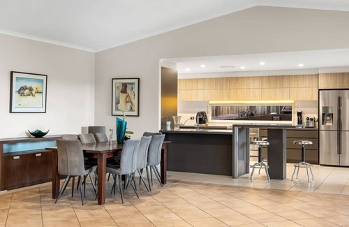 Buderim House | TEAL Private Family Oasis