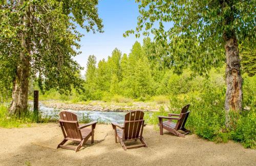 Cle Elum House | Teanaway River Lodge