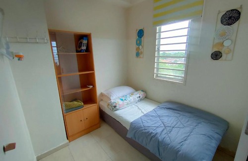 Taman Tanjung Apartment | Teaz Apartment at Glory Beach Resort