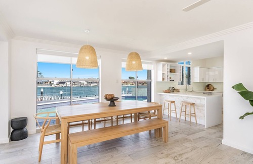 Yamba House | Tecoma 3 | Ultimate Waterfront