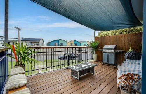 Goolwa South House | Tee and Tide Retreat - Linen Included