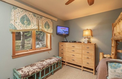 Teton Village Condo | Teewinot A1: Teton Village- Impressive-Ground Fl- Pool/Hot Tub Access